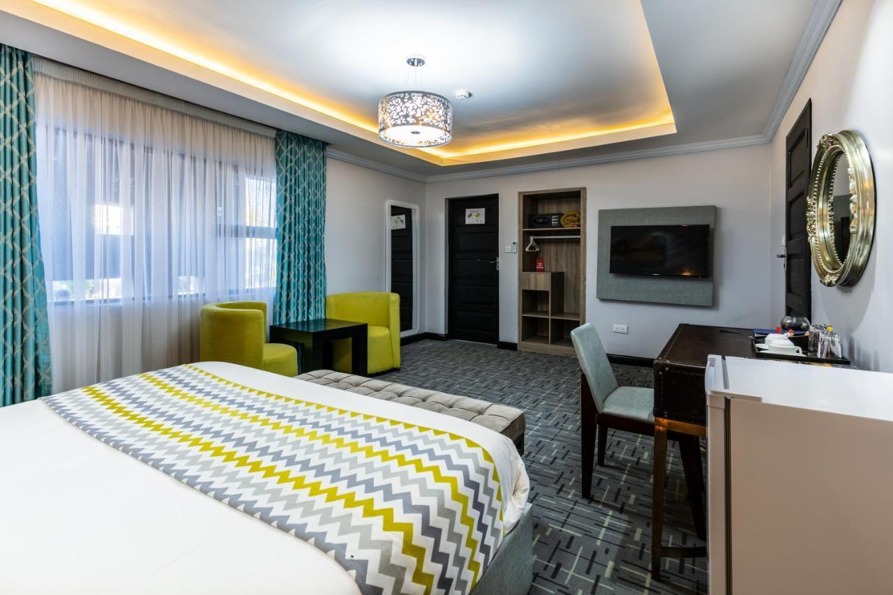 גאבורון The Melva Guest House מראה חיצוני תמונה